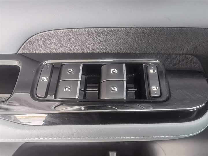 Фото 9 - GAC Aion Y