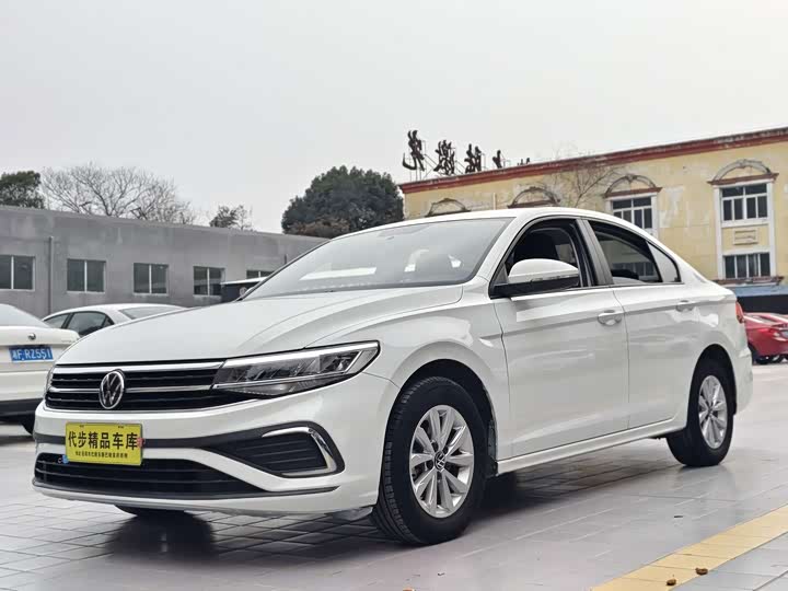 Фото 1 - Volkswagen Bora