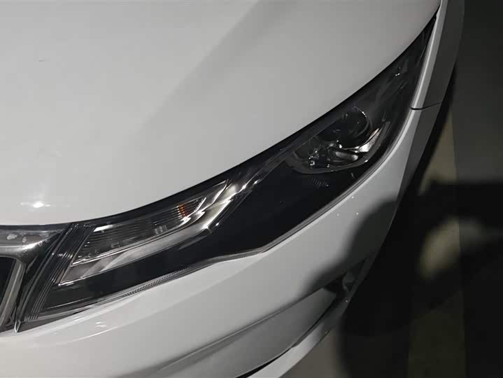 Фото 5 - Geely Emgrand GL