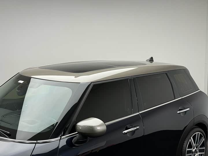 Фото 4 - Mini Clubman