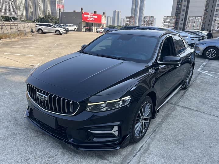 Фото 1 - Geely Preface