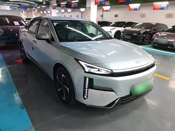 Фото 4 - Geely Galaxy L6