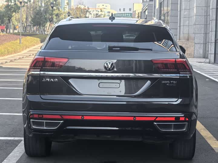 Фото 5 - Volkswagen Teramont X