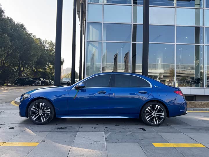 Фото 3 - Mercedes-Benz C-Class Hybrid