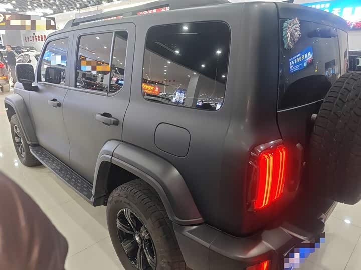 Фото 5 - Tank 300