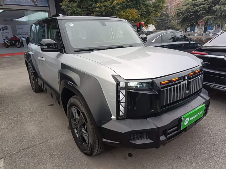 Фото 4 - Chery iCar 03