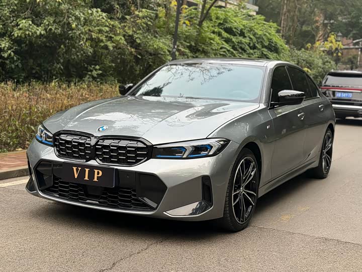 Фото 1 - BMW 3 Series