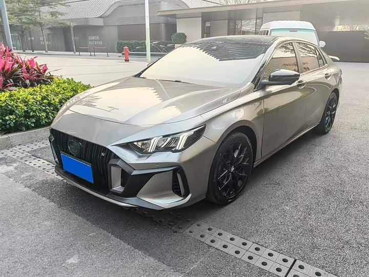 Фото 1 - GAC Trumpchi Empow R