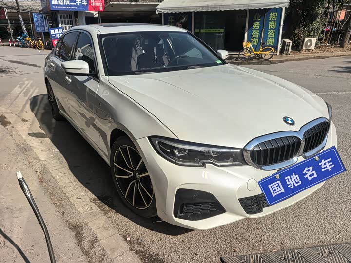 Фото 2 - BMW 3 Series