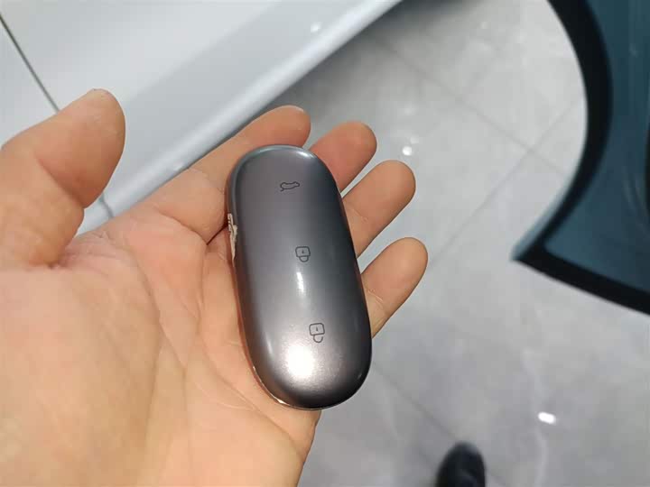 Фото 9 - LiXiang L7