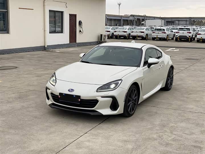 Фото 3 - Subaru BRZ