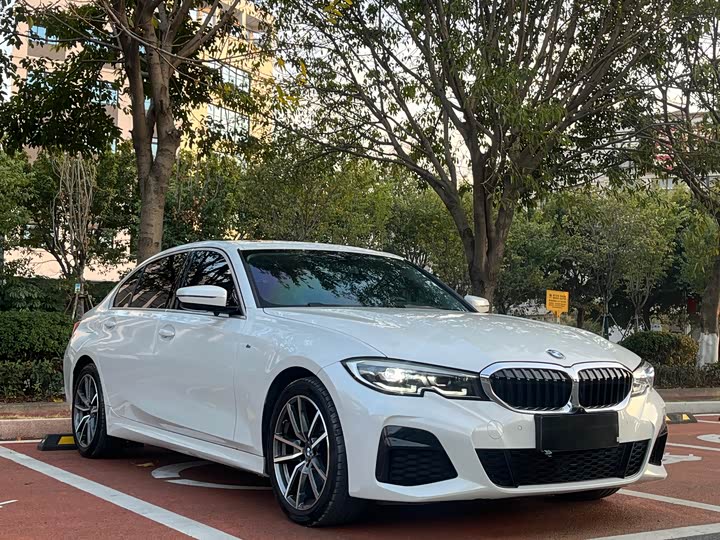 Фото 3 - BMW 3 Series