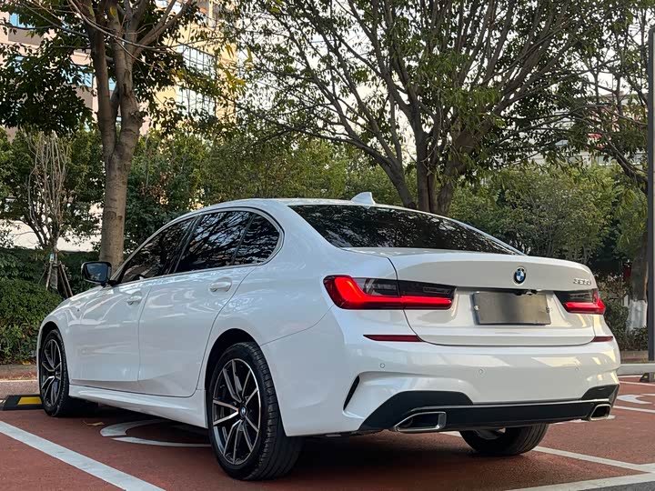 Фото 7 - BMW 3 Series