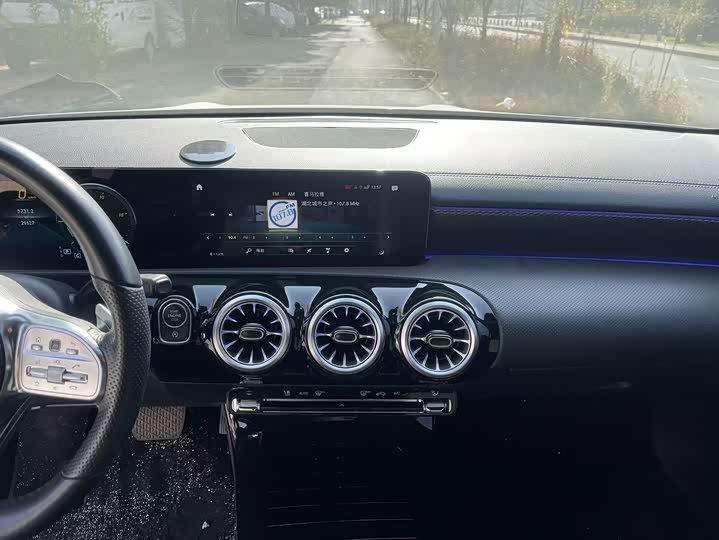 Фото 7 - Mercedes-Benz A-Class