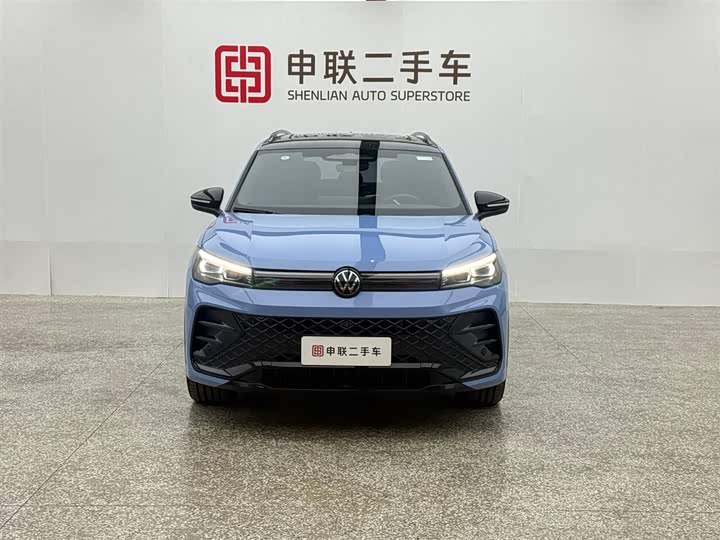 Фото 5 - Volkswagen Tiguan L Pro