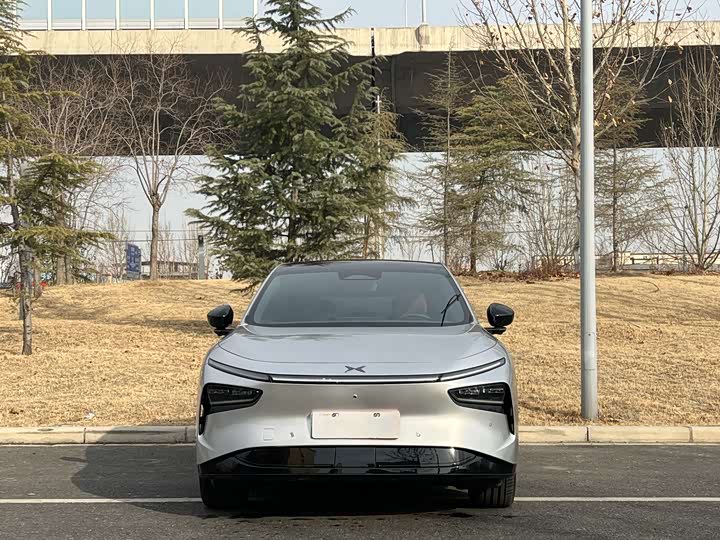 Фото 2 - XPeng G7