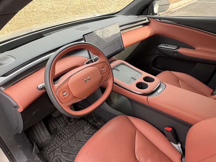 Фото 9 - XPeng G7