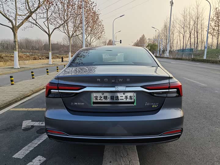 Фото 5 - Roewe i6 Max EV