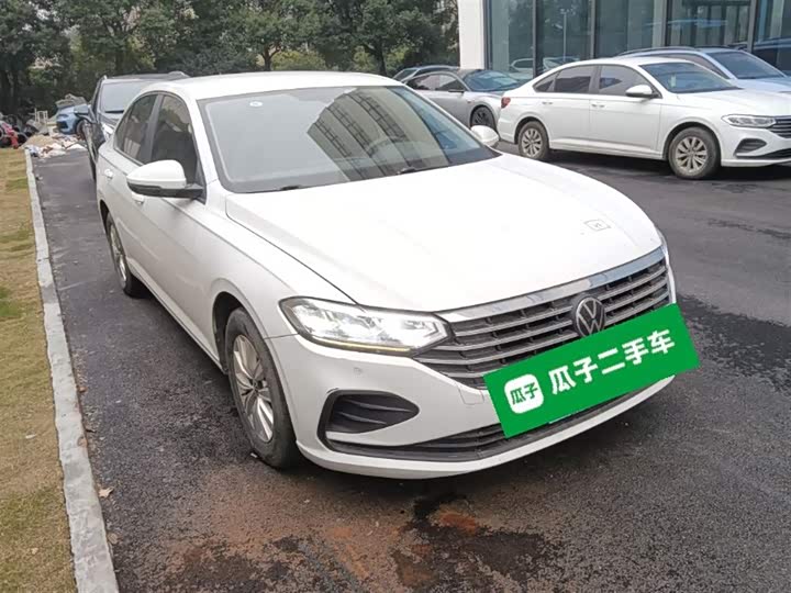 Фото 4 - Volkswagen Lavida