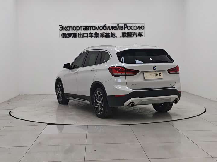Фото 4 - BMW X1