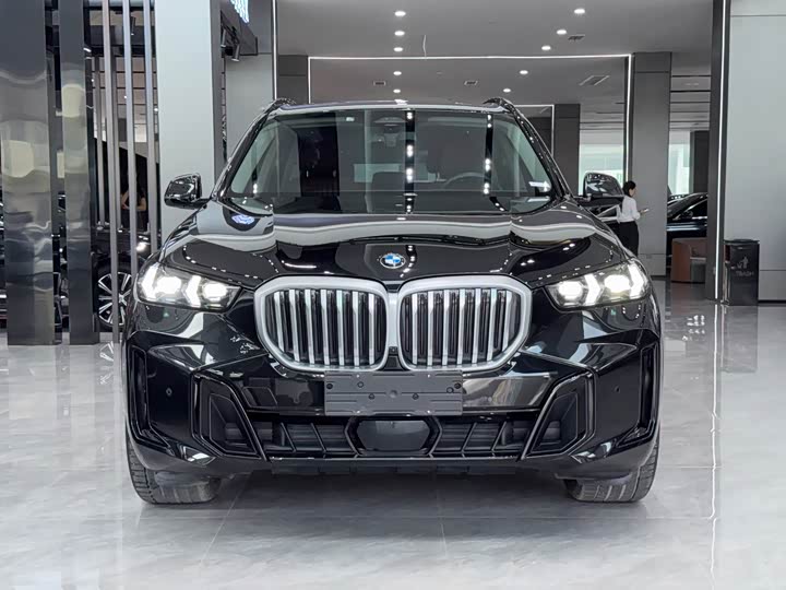 Фото 2 - BMW X5