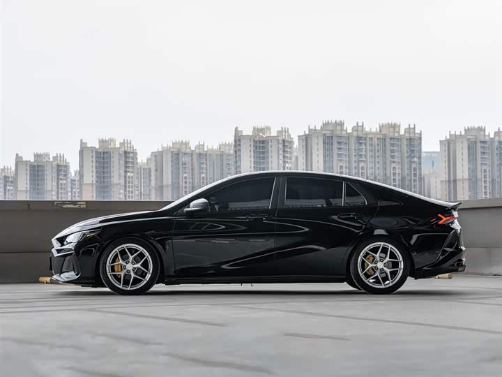 Фото 4 - GAC Trumpchi Empow R