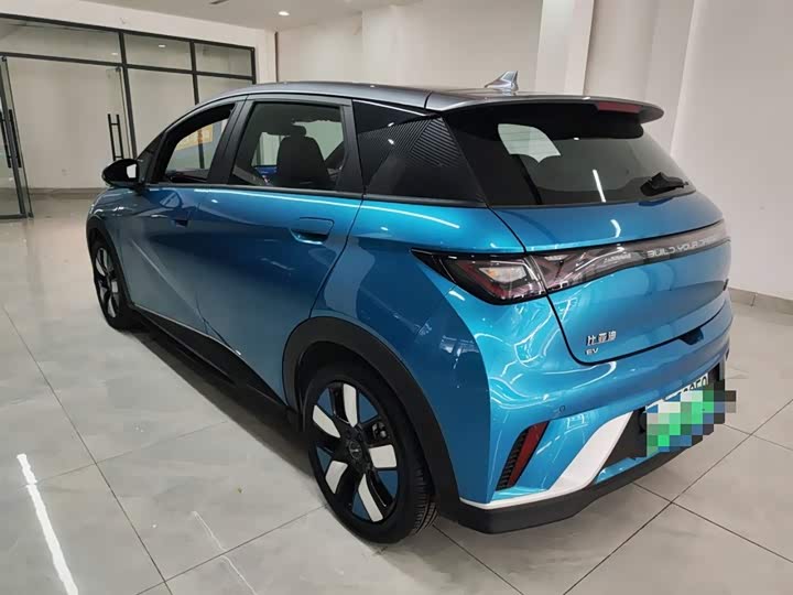 Фото 5 - BYD Dolphin