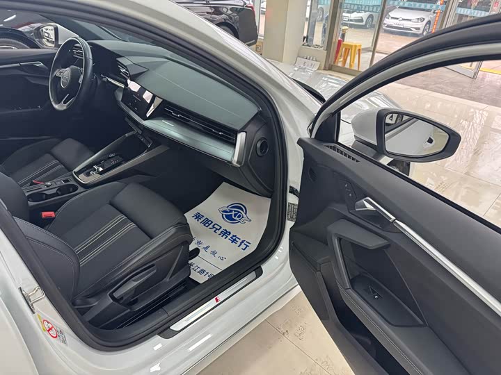 Фото 5 - Audi A3