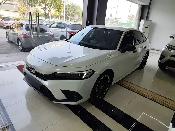 Фото 2 - Honda Civic