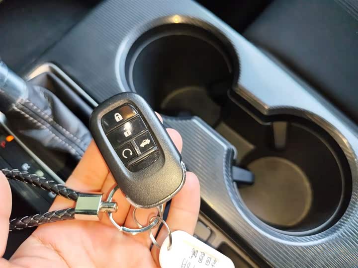 Фото 9 - Honda Civic