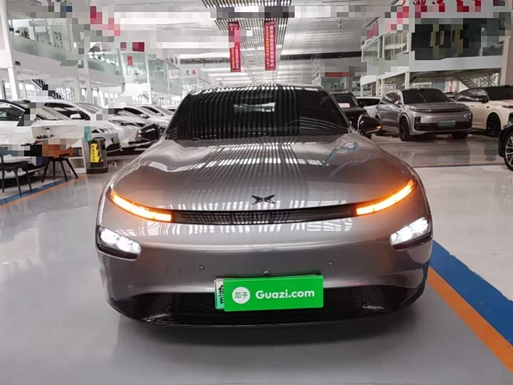 Фото 3 - XPeng P7