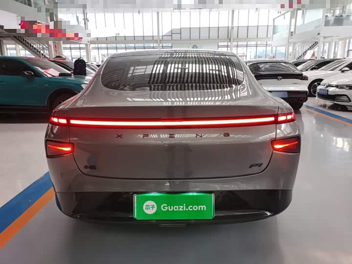 Фото 6 - XPeng P7