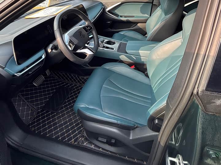 Фото 9 - MG Motor 7