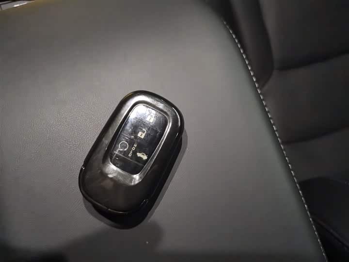 Фото 9 - Honda Accord