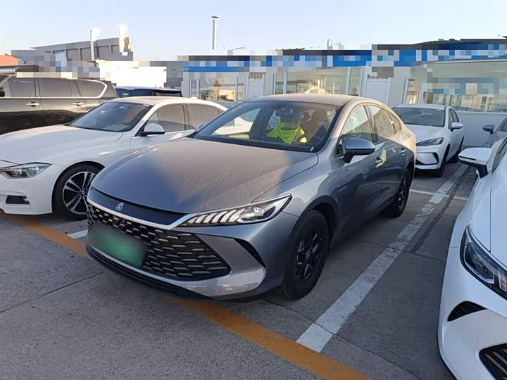 Фото 1 - BYD Qin Plus