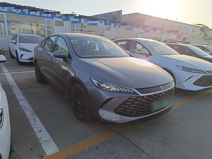 Фото 4 - BYD Qin Plus