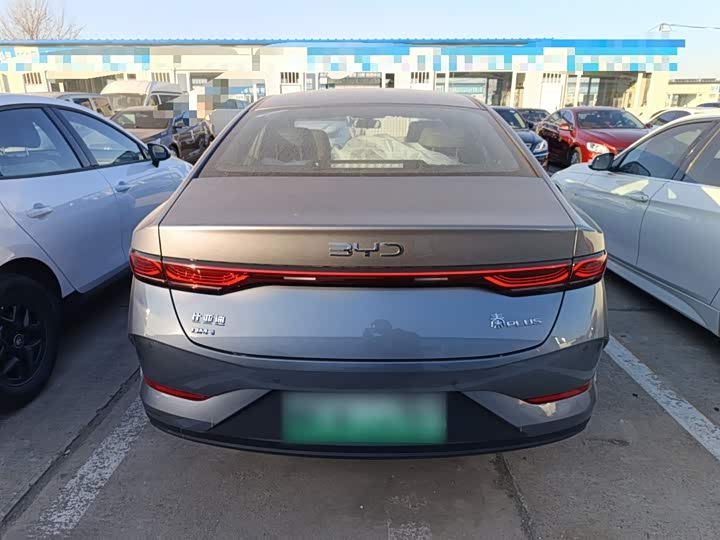 Фото 6 - BYD Qin Plus