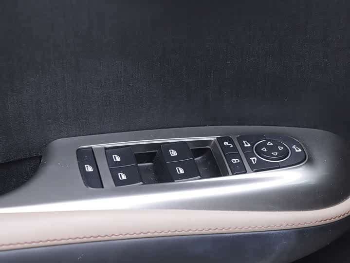 Фото 6 - BYD Dolphin