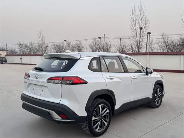 Фото 4 - Toyota Frontlander