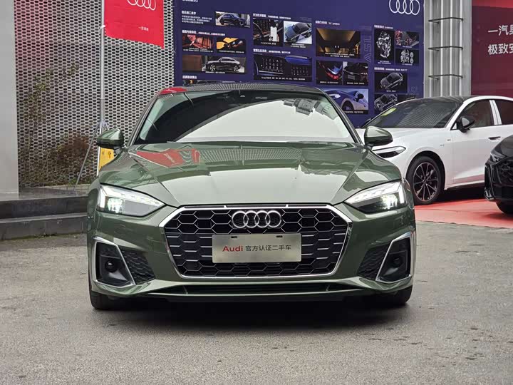 Фото 2 - Audi A5