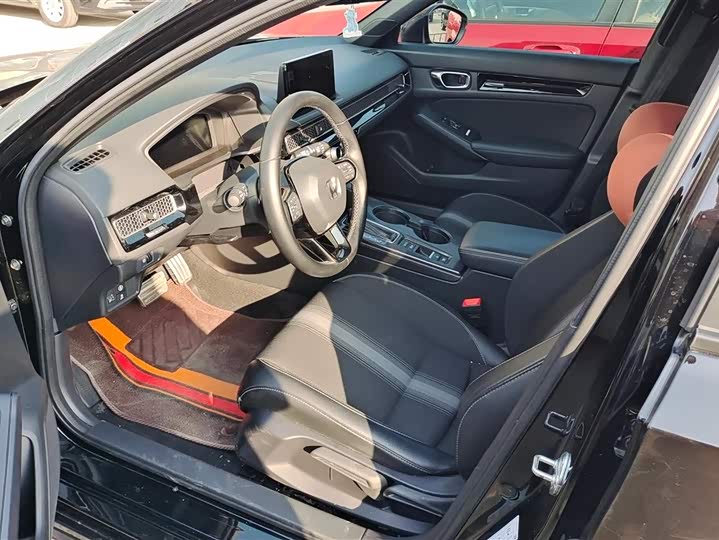 Фото 9 - Honda Civic