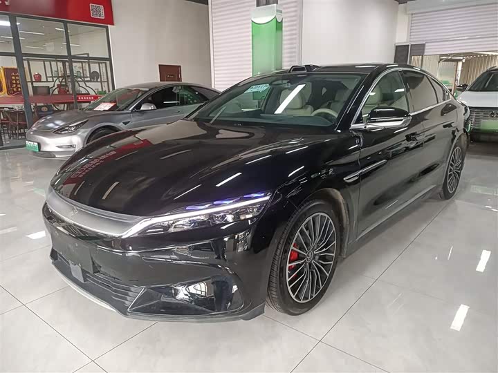 Фото 2 - BYD Han