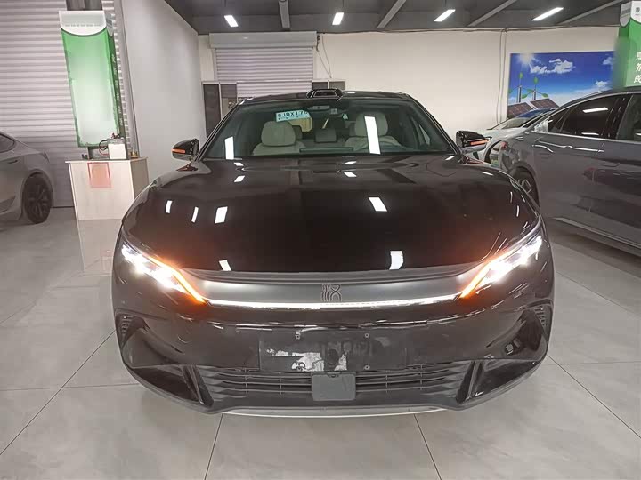 Фото 3 - BYD Han