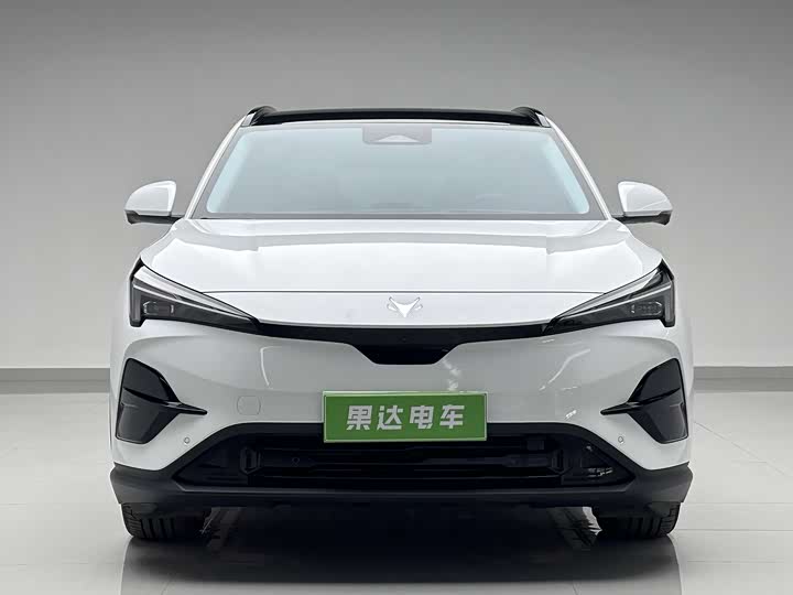 Фото 2 - BAIC Arcfox Alpha T5
