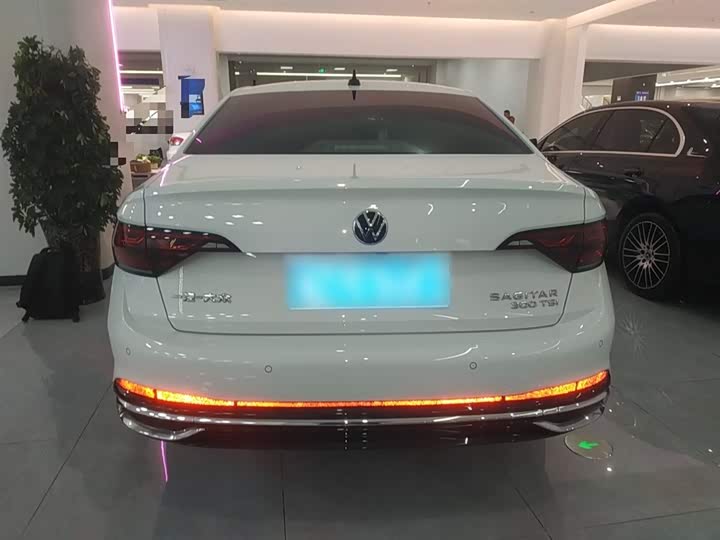 Фото 6 - Volkswagen Sagitar L