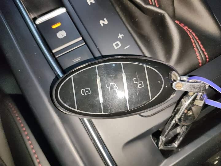 Фото 9 - Bestune T55