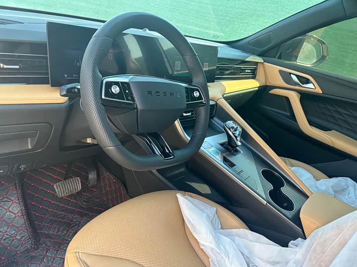 Фото 3 - Roewe RX5