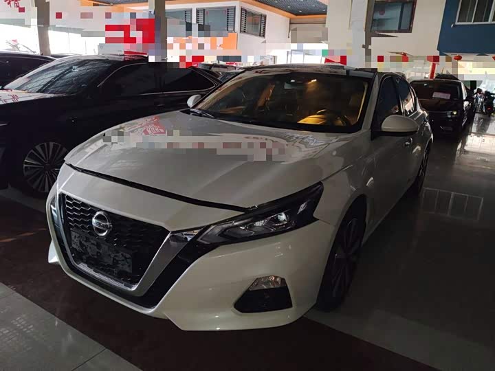 Фото 2 - Nissan Teana