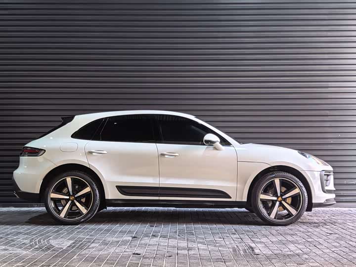 Фото 3 - Porsche Macan