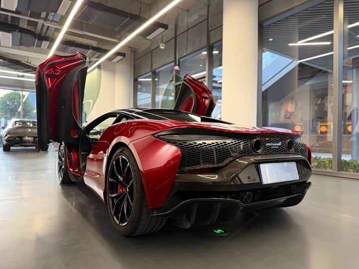 Фото 7 - McLaren Artura